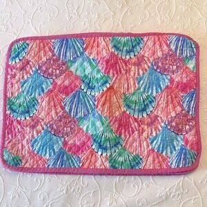 4 Sigrid Olsen Beachy Coastal Tropical Scallop Shell Pink/Blue Quilted Placemats